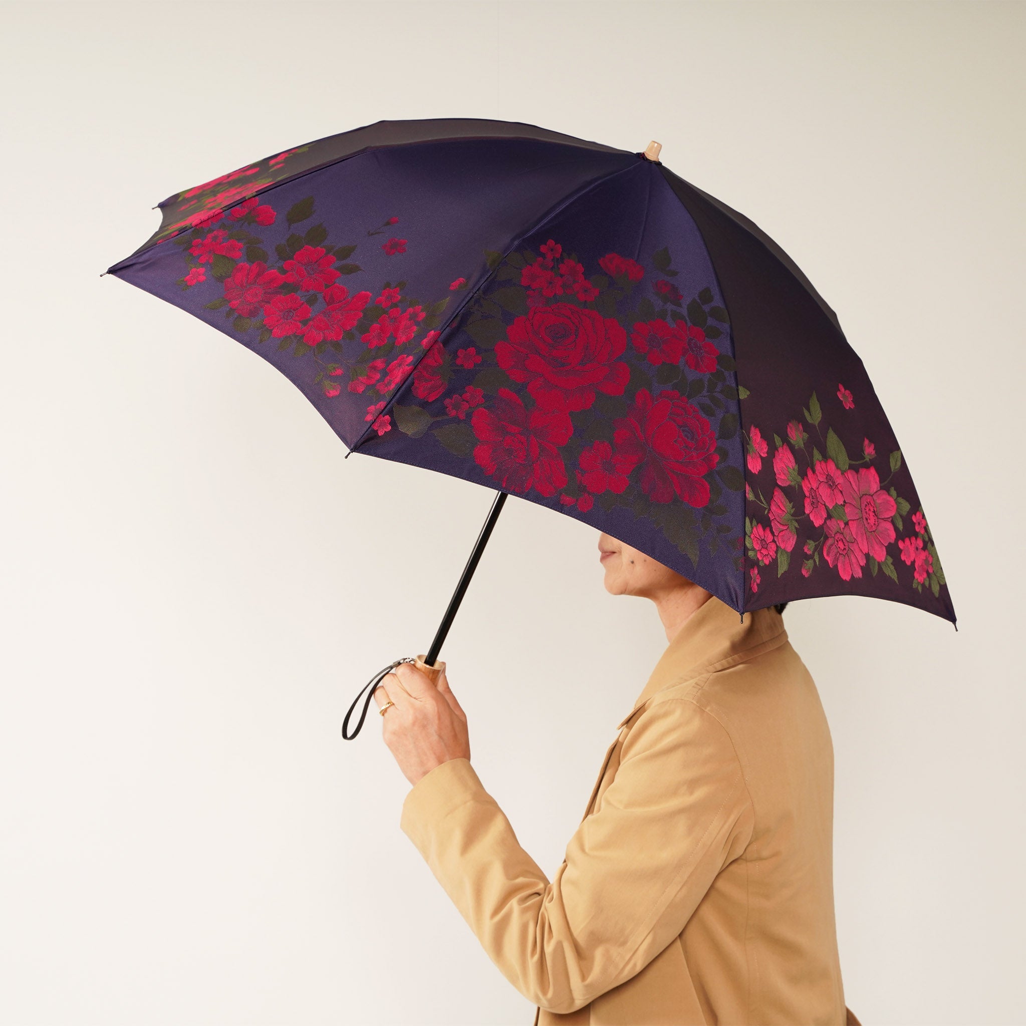 晴雨兼用 レディース 絵おり 大バラ ネイビー 折りたたみ傘 サイズイメージ