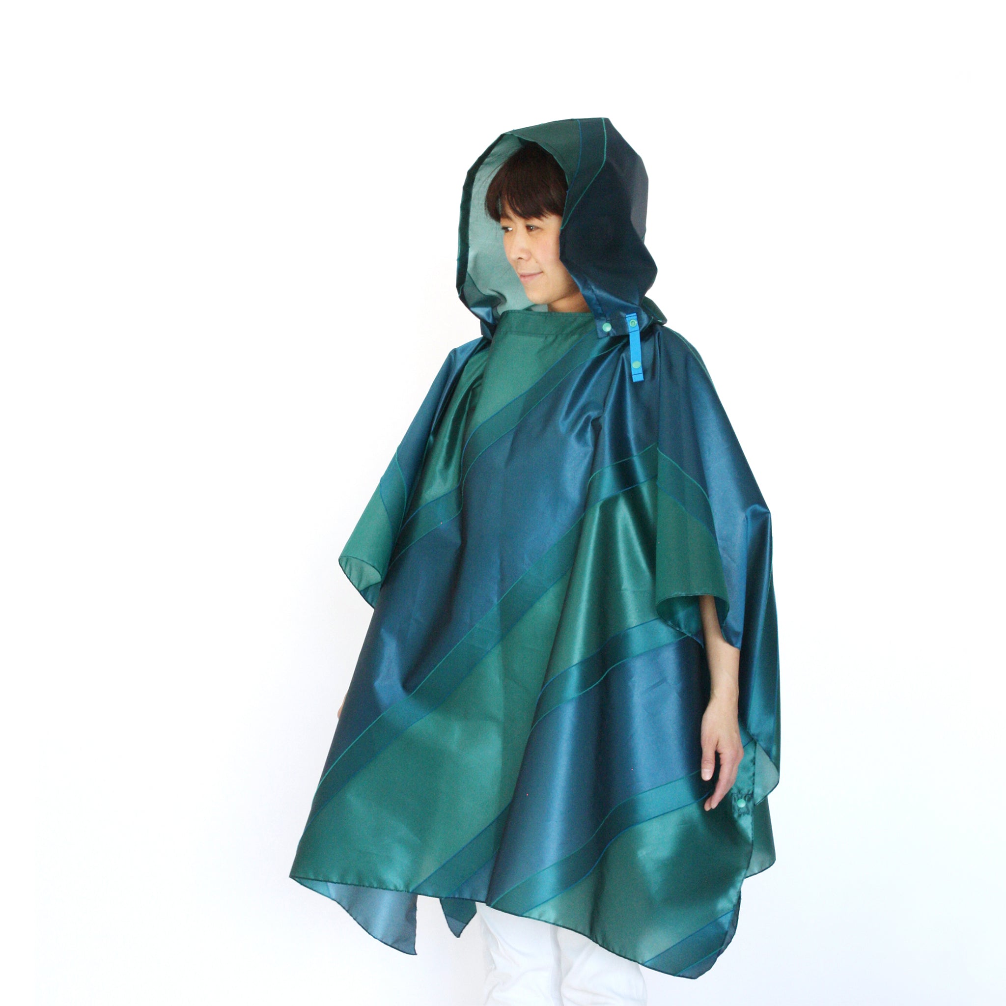 repel. Rain poncho Green