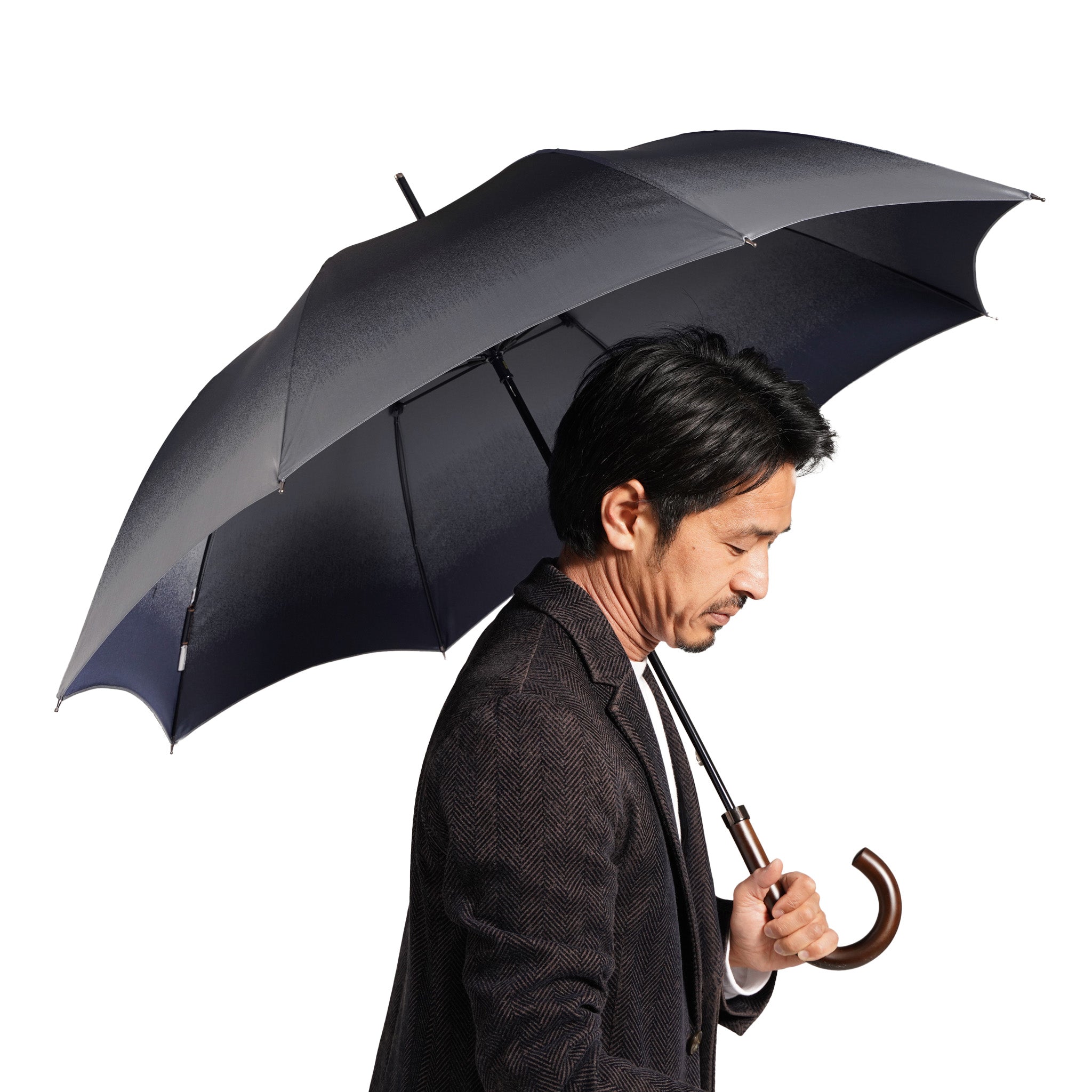 晴雨兼用 メンズ RefleCouture プラチナ 長傘 使用イメージ