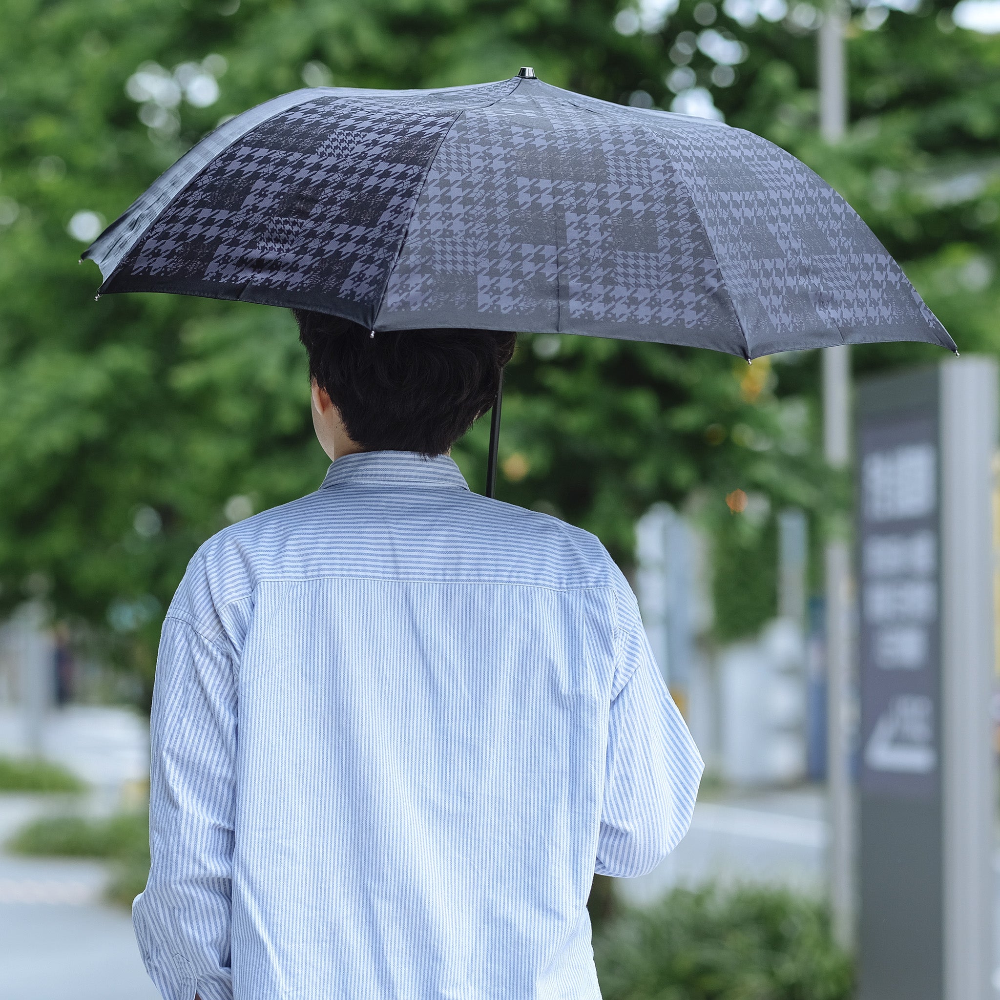晴雨兼用 メンズ monotone 千鳥チェック 折りたたみ傘 サイズイメージ