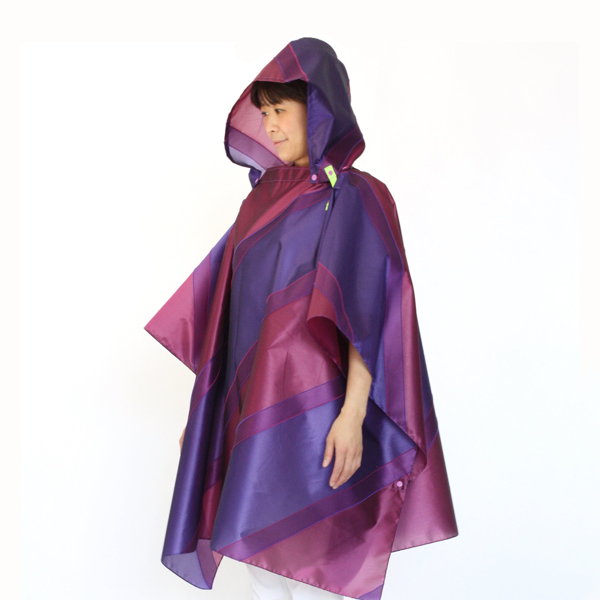 repel.　Rain poncho Purple